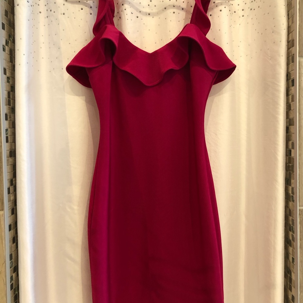 Women’s pink GUESS dress